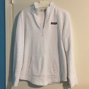WHITE VINEYARD VINES SWEATER